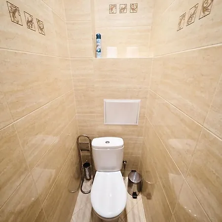 One Bedroom On Vulica Karla Marksa Daire *